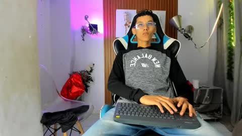 aquarius_xxx online show from 10-20-25, 11:21