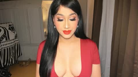 Snapshot of aqueenofcumxx chatting on 03-22-26, 06:33 Alicia online show from 03-22-26, 06:33