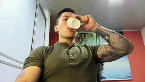 Jonathan online show from 04-08-26, 06:30