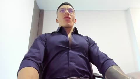 Jonathan online show from 06-12-26, 05:45