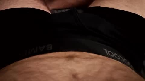 Snapshot of aqxz1010 chatting on 01-14-26, 02:39 aqxz1010 online show from 01-14-26, 02:39