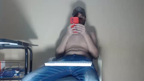 Snapshot of arabebigcock chatting on 10-05-25, 02:43 ARABE online show from 10-05-25, 02:43