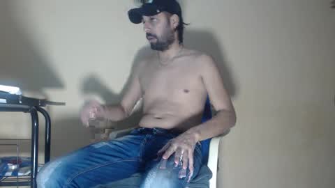 Snapshot of arabebigcock chatting on 10-06-25, 06:55 ARABE online show from 10-06-25, 06:55