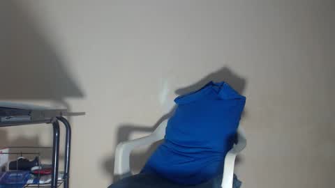 Snapshot of arabebigcock chatting on 10-27-25, 09:24 ARABE online show from 10-27-25, 09:24