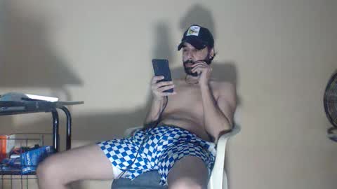 Snapshot of arabebigcock chatting on 11-20-25, 06:57 ARABE online show from 11-20-25, 06:57