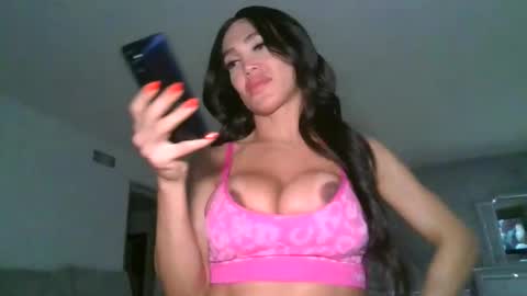 Snapshot of arabitsmariam chatting on 01-08-25, 03:08 arabictsmariam online show from 01-08-25, 03:08