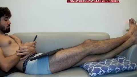 Snapshot of arabthickestdick1 chatting on 02-12-25, 03:05 Shaani online show from 02-12-25, 03:05