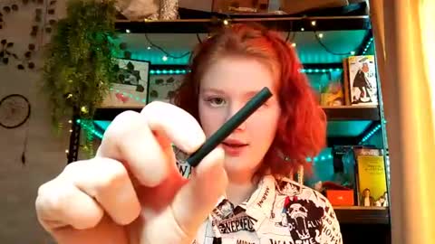 Sarah online show from 06-25-26, 09:14