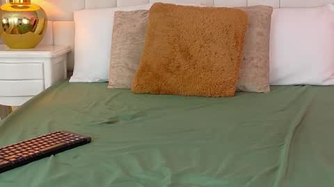     online show from 04-11-26, 05:12