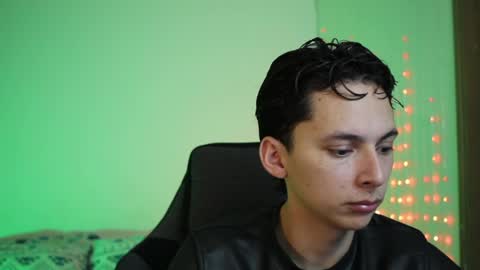 ARCHIBALDO online show from 04-22-26, 04:48