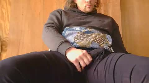 Snapshot of arealjerk69696969 chatting on 04-27-26, 06:50 arealjerk69696969 online show from 04-27-26, 06:50