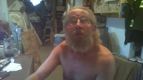 Snapshot of arealshowoff chatting on 01-09-26, 03:48 arealshowoff online show from 01-09-26, 03:48