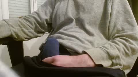 Arek online show from 12-31-24, 04:35