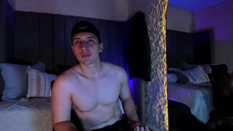 Snapshot of ares_x_ chatting on 12-03-25, 01:09 Ares X online show from 12-03-25, 01:09