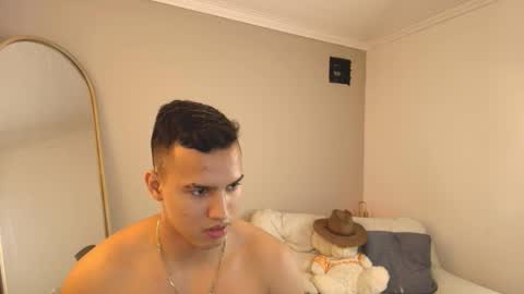 Snapshot of areslevi chatting on 02-01-26, 07:12 ares levi online show from 02-01-26, 07:12