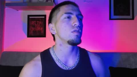 Mateo online show from 12-16-25, 04:17