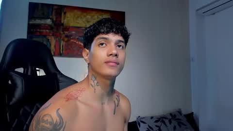 aress444 online show from 12-17-25, 08:59