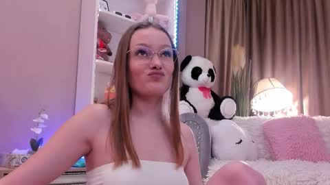 Ariel online show from 02-05-26, 09:52