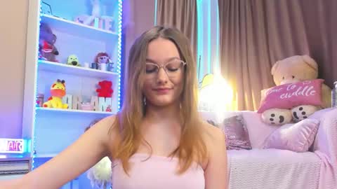 Ariel online show from 03-03-26, 02:23