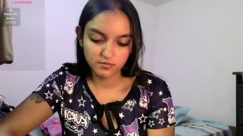Bella online show from 05-30-26, 07:33