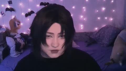 Ahri online show from 03-12-25, 06:33