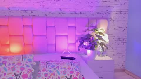 Ari  online show from 12-27-24, 10:05