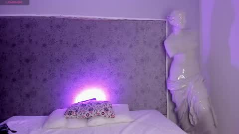 Ari  online show from 09-24-25, 04:16