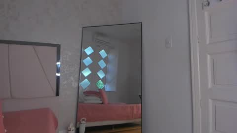 Ari Wilde online show from 04-20-26, 02:09