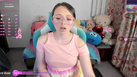 Snapshot of aria_alaia chatting on 03-03-26, 01:23 Linda online show from 03-03-26, 01:23