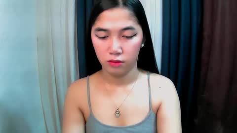 Snapshot of aria_fucks chatting on 12-21-25, 03:02 ARIA online show from 12-21-25, 03:02