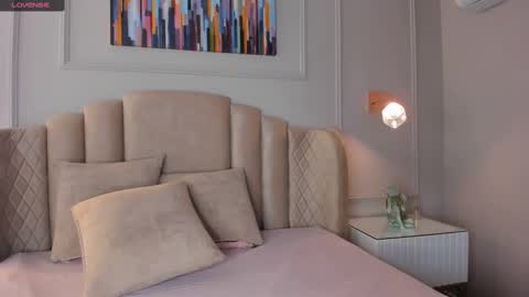 Snapshot of aria_greco chatting on 01-10-25, 02:57 Aria  online show from 01-10-25, 02:57