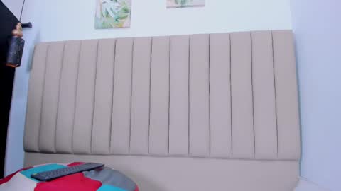 Snapshot of aria_henao chatting on 09-19-25, 03:41 aria_henao online show from 09-19-25, 03:41