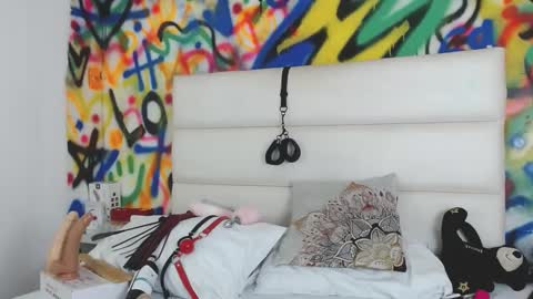 aria online show from 03-10-25, 03:30