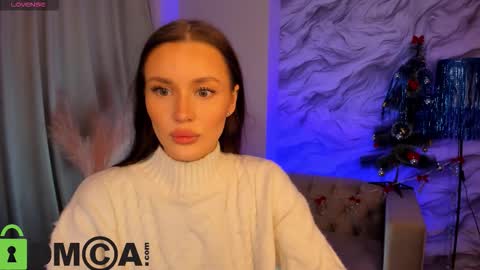 Snapshot of aria_mila chatting on 12-18-25, 11:16 aria_mila online show from 12-18-25, 11:16