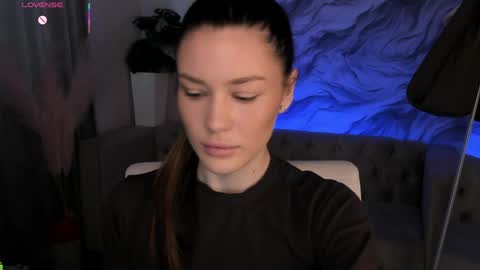 aria_mila online show from 03-30-26, 03:07