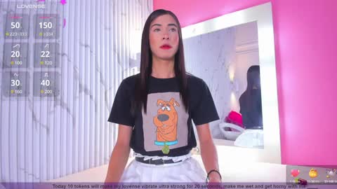 Snapshot of aria_millers_ chatting on 01-13-25, 07:31 Aria Millers online show from 01-13-25, 07:31