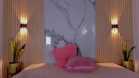 Snapshot of aria_millers_ chatting on 02-26-25, 11:41 Aria Millers online show from 02-26-25, 11:41