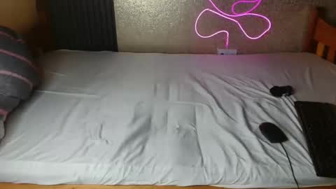 aria_shade online show from 11-28-25, 10:56