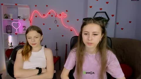 aria_voss_ online show from 05-21-26, 05:47