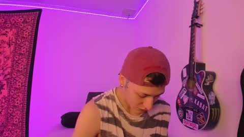 Aria and Orien online show from 03-28-26, 03:00