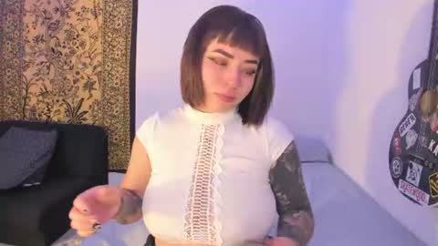 Aria and Orien online show from 07-14-26, 03:18