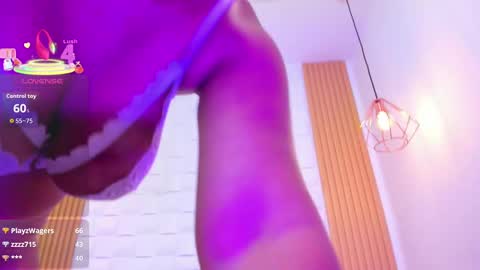 Snapshot of ariabelle1 chatting on 09-18-25, 07:05 AriaBelle1 online show from 09-18-25, 07:05