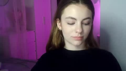 Snapshot of ariacreazy chatting on 12-14-24, 06:30 AriaCreazy online show from 12-14-24, 06:30