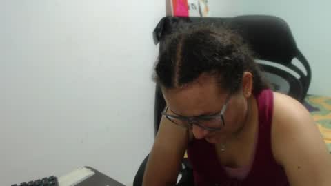 Snapshot of ariadna_6 chatting on 07-16-26, 05:52 ...Ariana... online show from 07-16-26, 05:52