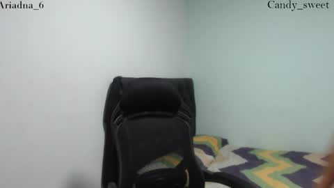 Snapshot of ariadna_6 chatting on 07-23-26, 05:22 ...Ariana... online show from 07-23-26, 05:22