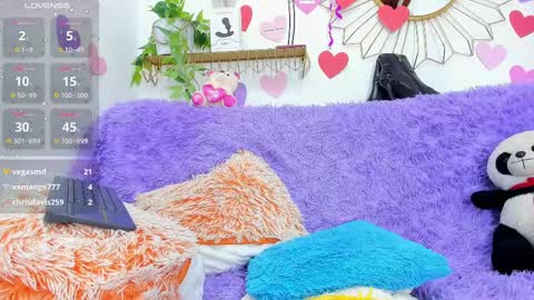 Snapshot of ariadna_evangeline chatting on 02-15-25, 08:33 Angel online show from 02-15-25, 08:33