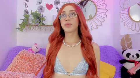 Snapshot of ariadna_evangeline chatting on 09-23-25, 06:05 Angel online show from 09-23-25, 06:05