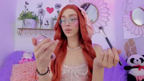 Snapshot of ariadna_evangeline chatting on 09-29-25, 05:45 Angel online show from 09-29-25, 05:45