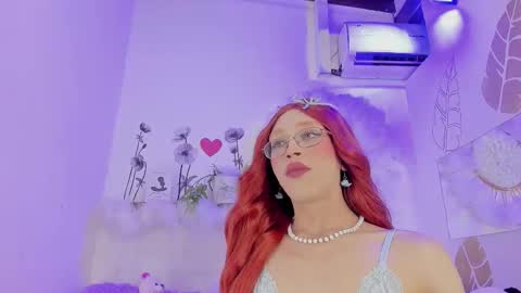 Snapshot of ariadna_evangeline chatting on 12-15-25, 05:12 Angel online show from 12-15-25, 05:12