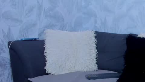 ariadnaa_brown1 online show from 04-22-26, 03:35